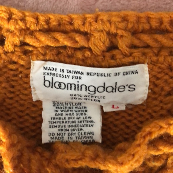 Vintage Cardigan Sweater - Picture 4 of 7